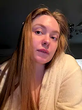 DeniMilkyyyyy online show from December 17, 2025, 5:41 pm