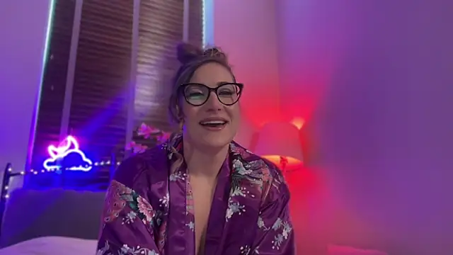 MistresssX online show from April 21, 2026, 1:39 pm