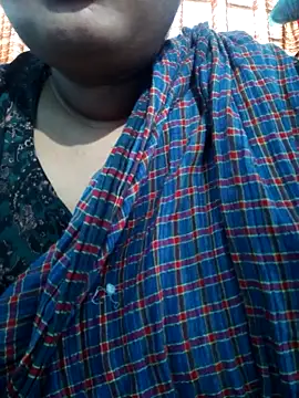 Snapshot of Rita-Sing chatting on December 17, 2025, 6:30 am Rita-Sing online show from December 17, 2025, 6:30 am