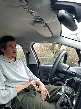 twitshe online show from February 5, 2026, 1:16 pm