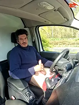 twitshe online show from March 24, 2026, 9:14 am