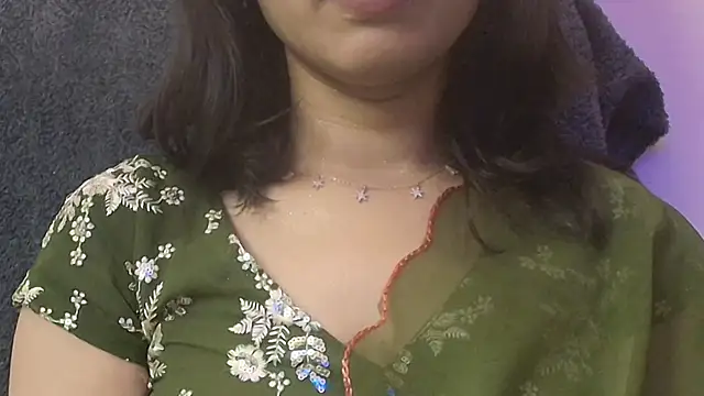 Snapshot of SWEET-18-TEEN chatting on October 9, 2025, 6:17 pm SWEET-18-TEEN online show from October 9, 2025, 6:17 pm