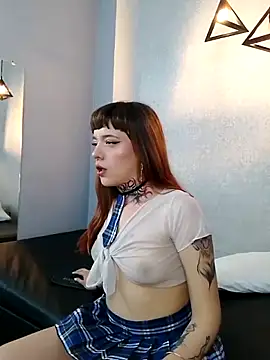 AnnyAndRoman online show from October 16, 2025, 5:58 pm