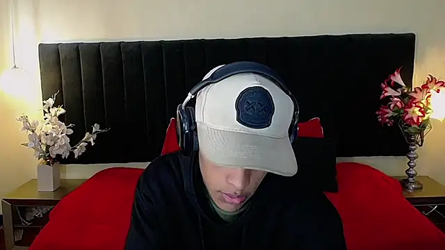 jhos padill online show from September 12, 2025, 2:06 pm