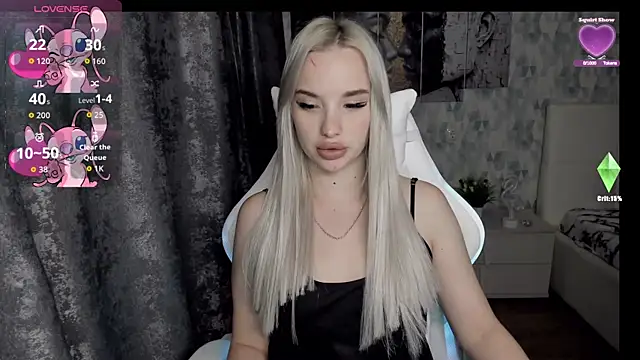 KiraKrox online show from September 10, 2025, 9:15 pm