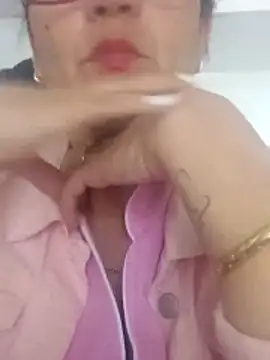 Snapshot of Ternura_Prohibida chatting on November 15, 2025, 8:27 pm Ternura Prohibida online show from November 15, 2025, 8:27 pm