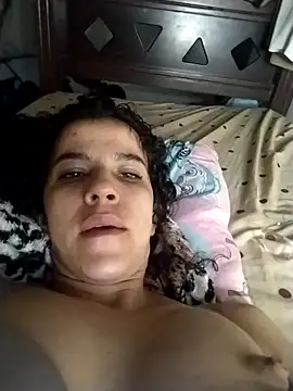 lucerocutte online show from November 27, 2025, 7:54 am