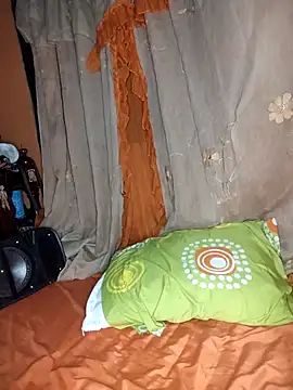 lucerocutte online show from March 26, 2026, 3:45 am