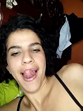 lucerocutte online show from April 3, 2026, 3:59 am