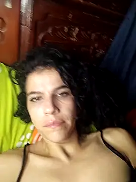 lucerocutte online show from April 8, 2026, 4:12 am