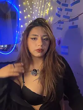 SoftLady S33 online show from June 27, 2026, 1:54 am