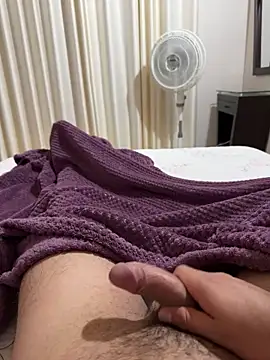 Snapshot of Sorzroy chatting on March 31, 2026, 4:24 am Sorzroy online show from March 31, 2026, 4:24 am