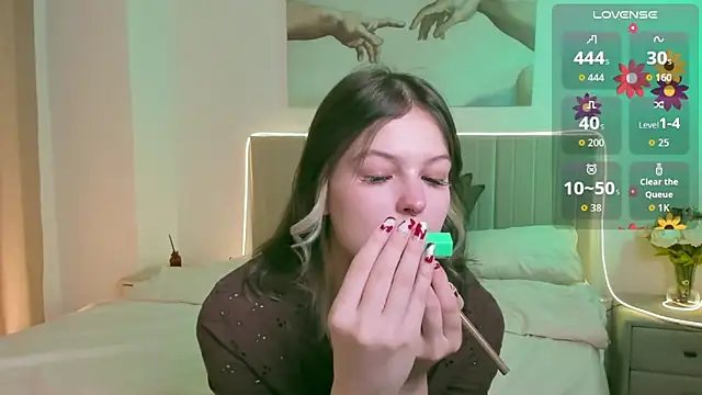 Lisa Blossom online show from October 17, 2025, 6:05 am