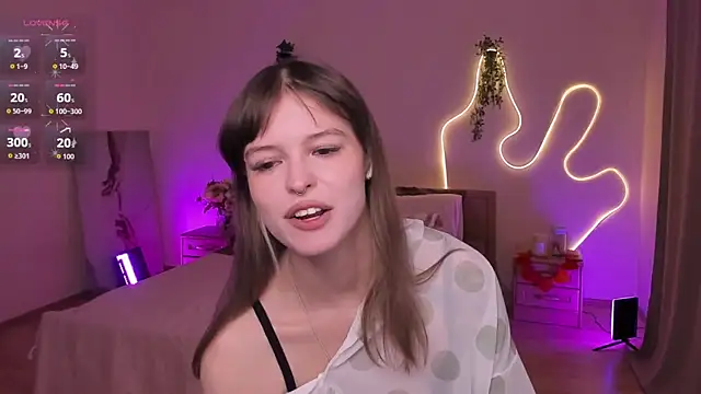 Lisa Blossom online show from April 11, 2026, 7:45 am