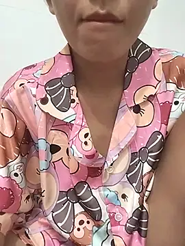 Sexyladzy online show from September 18, 2025, 1:46 pm