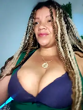 Eva Luxei online show from February 1, 2026, 6:23 am