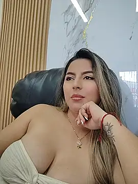 Snapshot of CelestePrince2 chatting on June 25, 2026, 5:50 pm CelestePrince2 online show from June 25, 2026, 5:50 pm