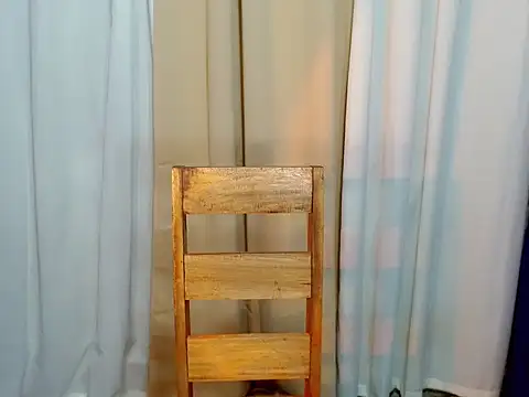 Snapshot of addicted_to_alex chatting on April 1, 2026, 11:11 am addicted to alex online show from April 1, 2026, 11:11 am