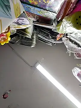 sheeiila online show from December 18, 2025, 10:38 pm