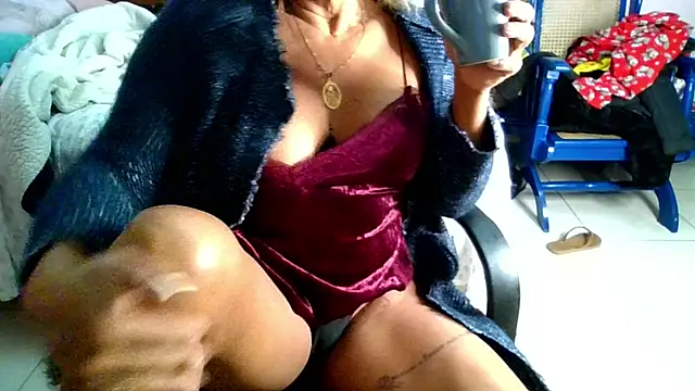 ju muniz01 online show from May 25, 2026, 10:10 am