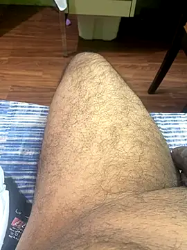 Snapshot of Binuthomas chatting on September 13, 2025, 8:58 am Binuthomas online show from September 13, 2025, 8:58 am