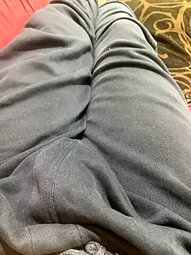 Snapshot of Binuthomas chatting on September 26, 2025, 9:30 pm Binuthomas online show from September 26, 2025, 9:30 pm