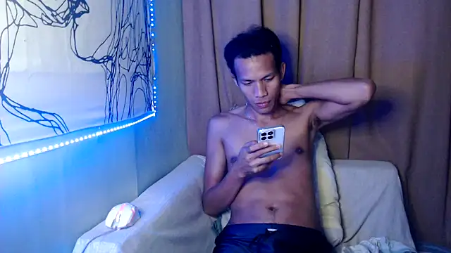 fantasy davidxx online show from September 21, 2025, 5:47 pm