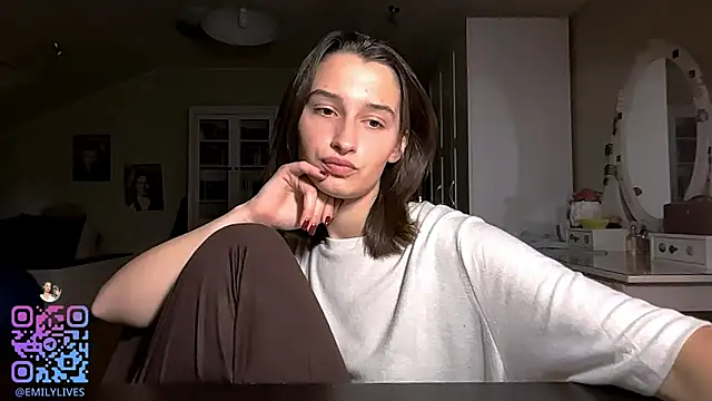 DarlineBrustera online show from November 1, 2025, 2:30 pm