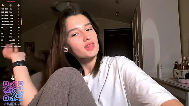 Snapshot of DarlineBrustera chatting on February 27, 2026, 6:19 pm DarlineBrustera online show from February 27, 2026, 6:19 pm