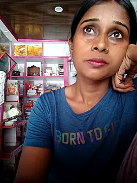 Snapshot of hotshreya69 chatting on September 12, 2025, 8:25 am hotshreya69 online show from September 12, 2025, 8:25 am
