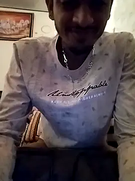 Snapshot of soft_hearted chatting on April 16, 2026, 9:39 pm soft hearted online show from April 16, 2026, 9:39 pm
