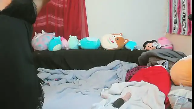 Queenofheartsfaerah online show from October 9, 2025, 12:41 am