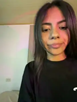 Snapshot of LilybethGray chatting on June 18, 2026, 1:06 am LilybethGray online show from June 18, 2026, 1:06 am
