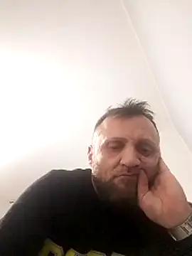 Snapshot of diorjador chatting on March 18, 2026, 10:13 pm diorjador online show from March 18, 2026, 10:13 pm