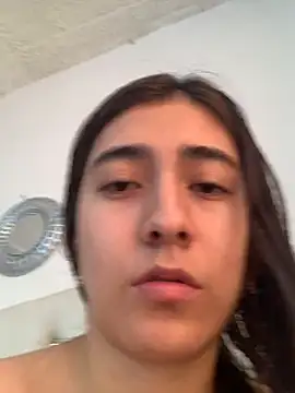 miaftmax online show from November 9, 2025, 2:26 pm