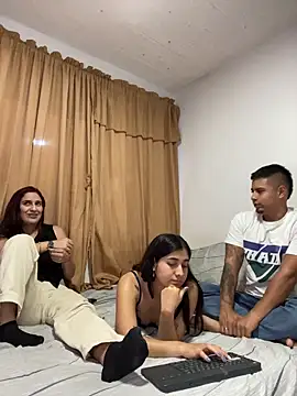 miaftmax online show from February 17, 2026, 7:42 pm