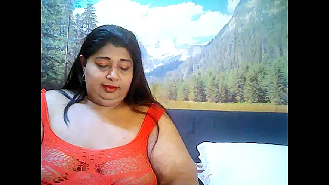 indianhoney694u online show from November 1, 2025, 5:09 am