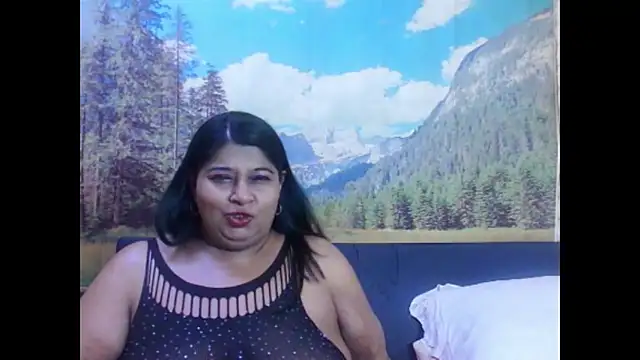 indianhoney694u online show from March 5, 2026, 5:42 pm