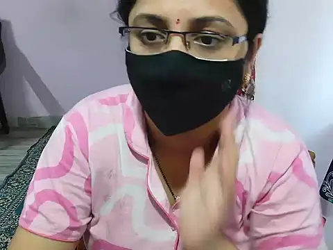 jannu6482 online show from February 1, 2026, 7:07 am