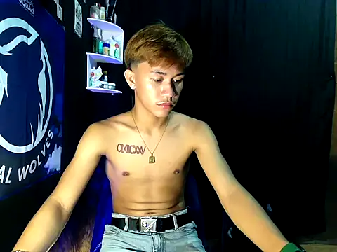 naughtyboyloy 0 online show from October 16, 2025, 6:53 pm