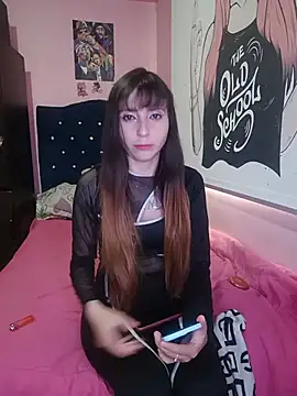 Snapshot of Sophiespenser chatting on May 21, 2026, 8:05 pm Sophiespenser online show from May 21, 2026, 8:05 pm