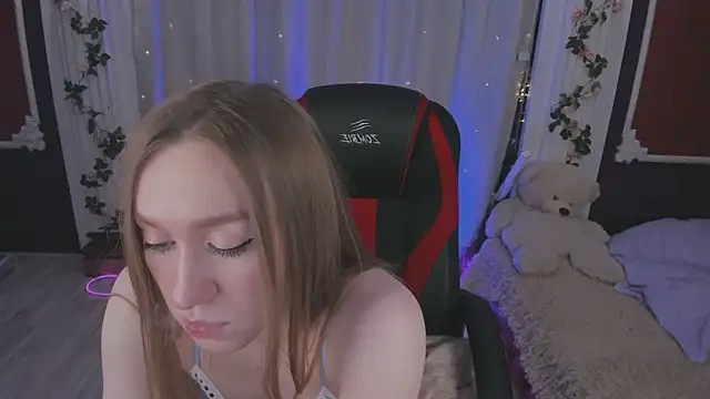 -Seava online show from November 24, 2025, 2:39 pm