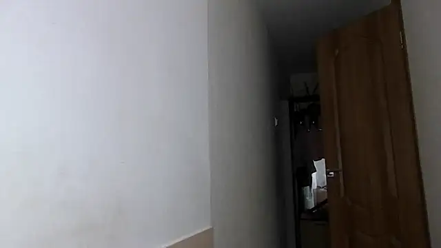 MandiBrooks online show from November 13, 2025, 6:34 am