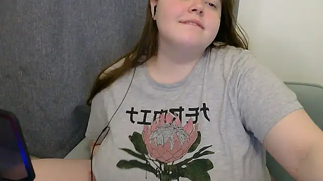 brattyprincessemma online show from December 19, 2025, 5:53 pm