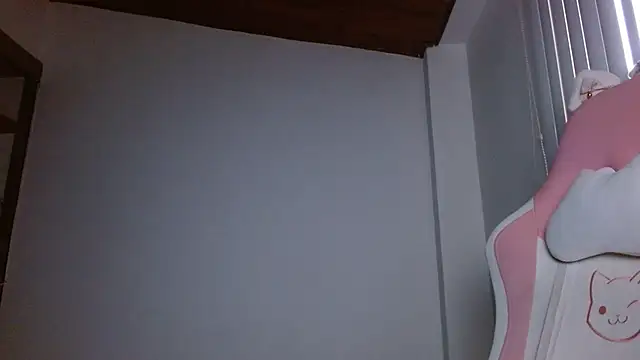 Snapshot of Crystal_Star_ chatting on September 12, 2025, 10:59 am Crystal Star online show from September 12, 2025, 10:59 am