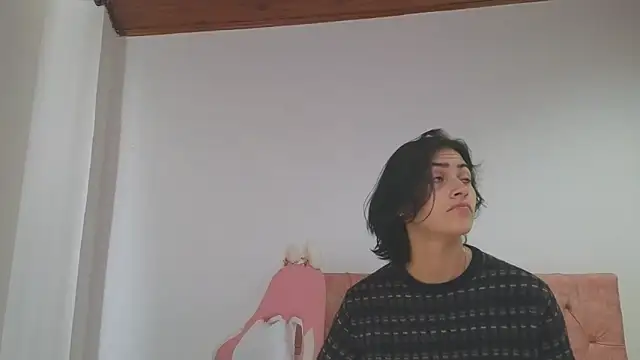 Snapshot of Crystal_Star_ chatting on October 12, 2025, 12:37 pm Crystal Star online show from October 12, 2025, 12:37 pm