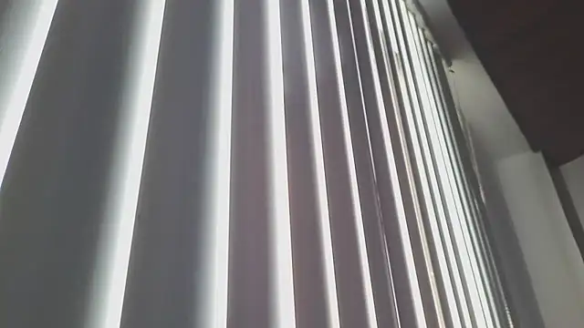 Snapshot of Crystal_Star_ chatting on October 20, 2025, 1:22 pm Crystal Star online show from October 20, 2025, 1:22 pm