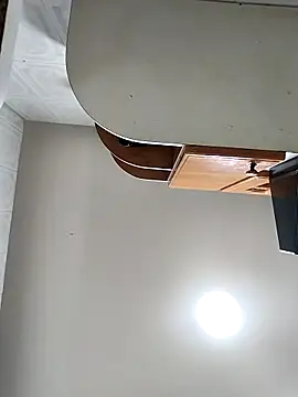 Snapshot of Crystal_Star_ chatting on December 21, 2025, 12:29 am Crystal Star online show from December 21, 2025, 12:29 am