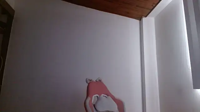 Snapshot of Crystal_Star_ chatting on December 21, 2025, 12:34 pm Crystal Star online show from December 21, 2025, 12:34 pm