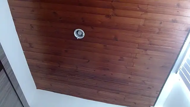 Crystal Star  online show from April 5, 2026, 1:19 pm